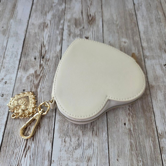 Women's Dolce & Gabbana Heart Coin Purse Beige Small - Picture 4 of 9